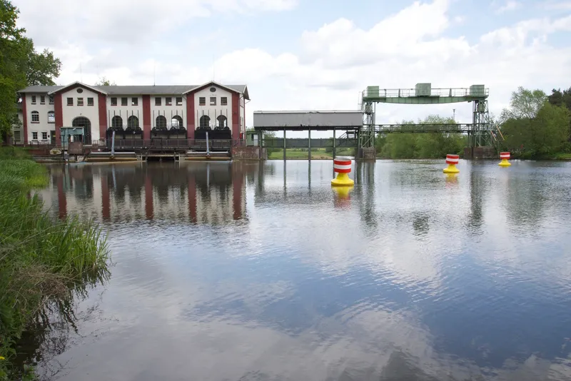 Schleuse an der Aller